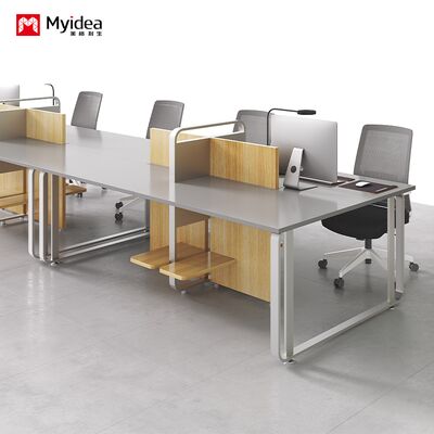 Büro-Schreibtisch, Mitarbeiter-Arbeitsplatz, moderne minimalistische Bildschirmkabine, 4-Personen-6-Personen-Büro-Schreibtisch- und Stuhlkombination